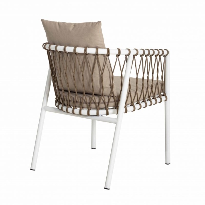 ku 0905 kopya 800x800 1.jpg - restaurant bank