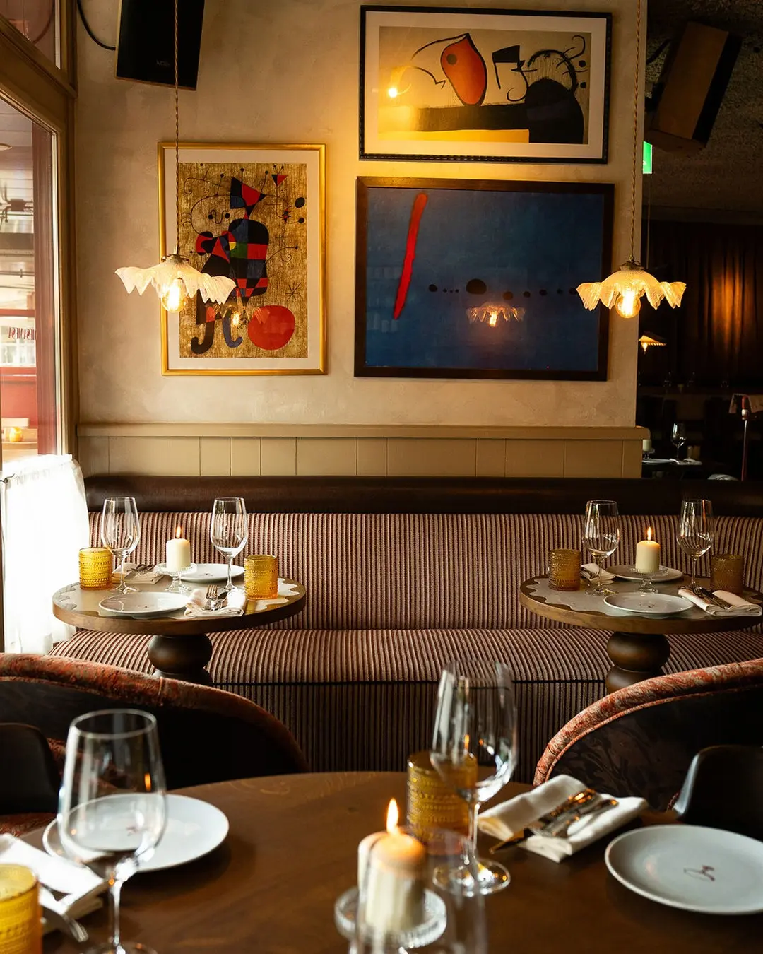 𝗠𝗲𝘀𝗮 𝗠𝗲𝘀𝗮 . Bij Mesa Mesa in Amsterdam draait alles om de kracht van eenvoud...