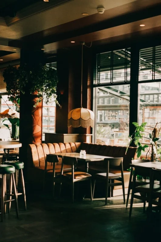 Cafe Cafe Amsterdam 3 531x800 - restaurant bank