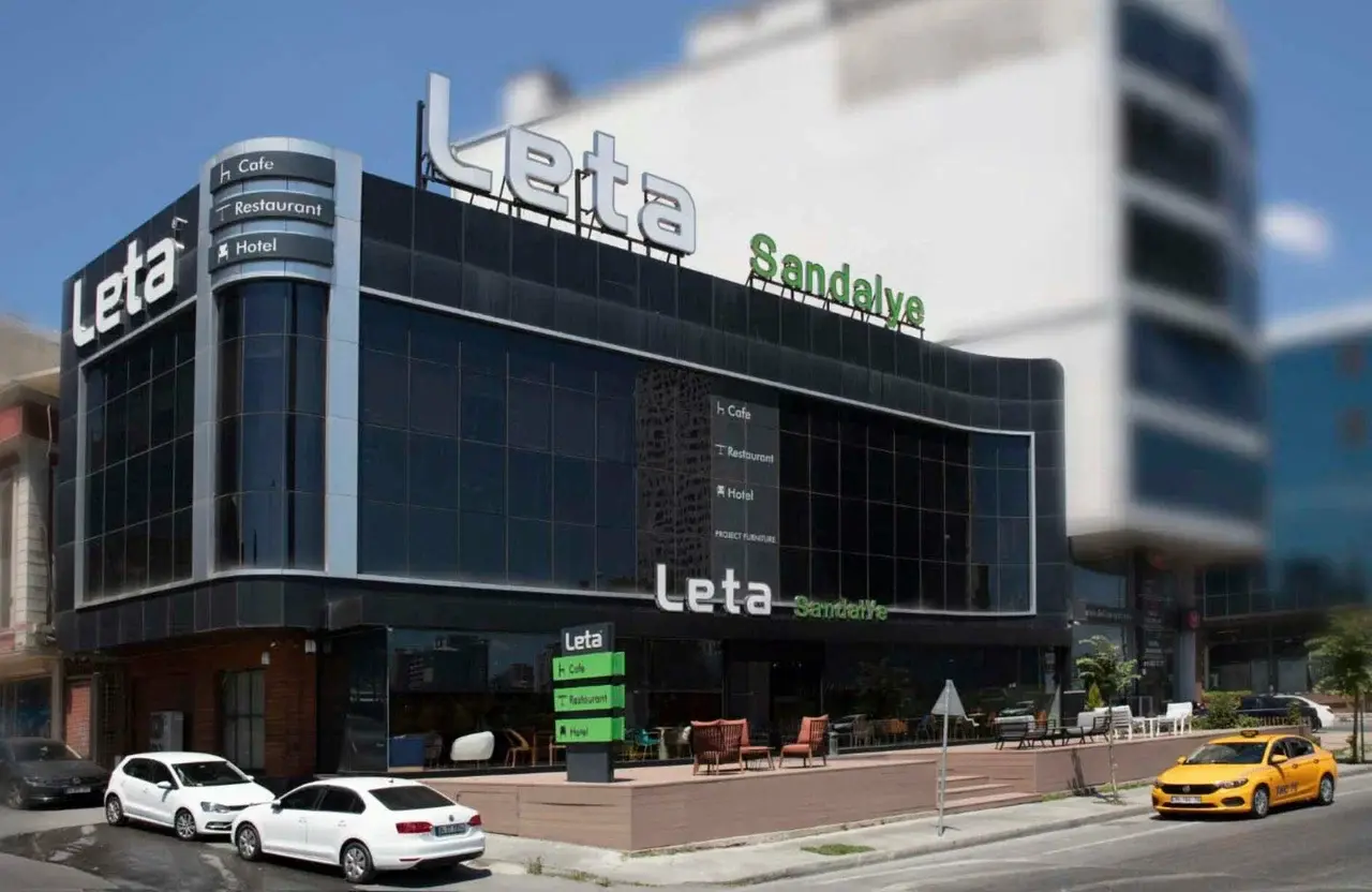 leta istanbul basin ekspress - stoelen en tafels voor horeca