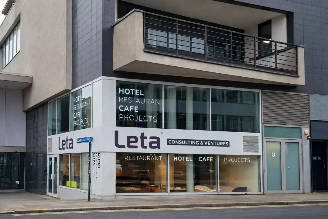 leta london showroom - banken op maat