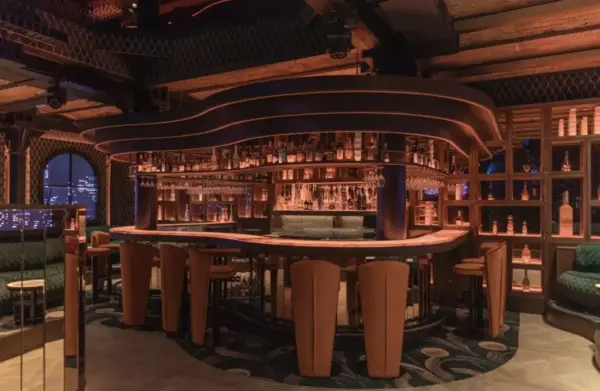 Mewe Amsterdam Featured 6839bfe7e302f 1227x800 1.webp - afmetingen bar