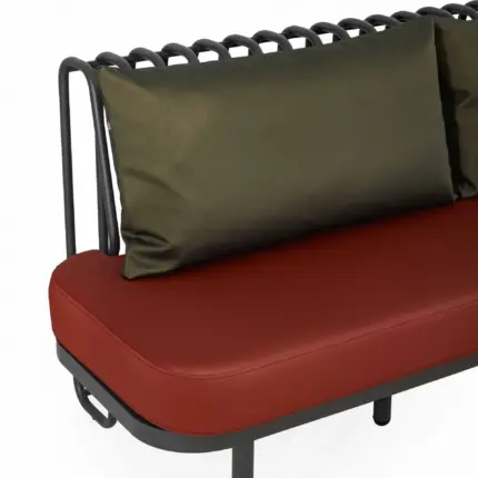DENILA 2 Scaled - tafels stoelen horeca