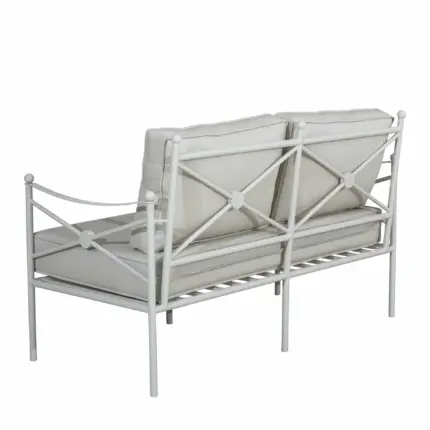 DESOYAN 1 Scaled - stoelen en tafels voor horeca
