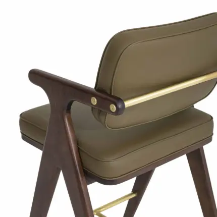 FANG 5 Scaled - stoelen en tafels voor horeca