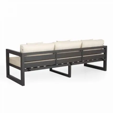 GIONA 4 Scaled - Tafels op maat