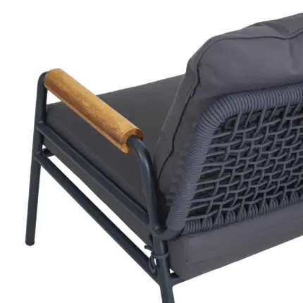 LOUNGE 4 Scaled - stoelen en tafels voor horeca