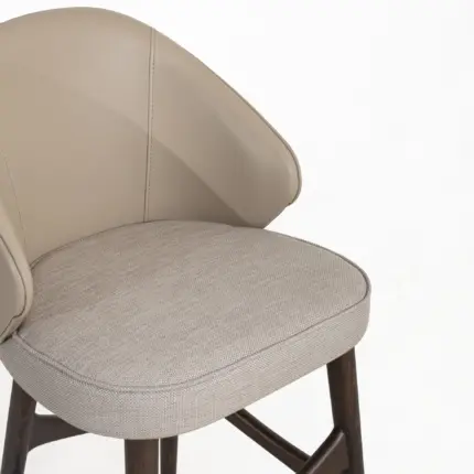 LUENA BAR 4 Scaled - stoelen en tafels voor horeca