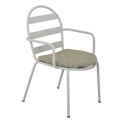 MANEGA 3 - tafels stoelen horeca