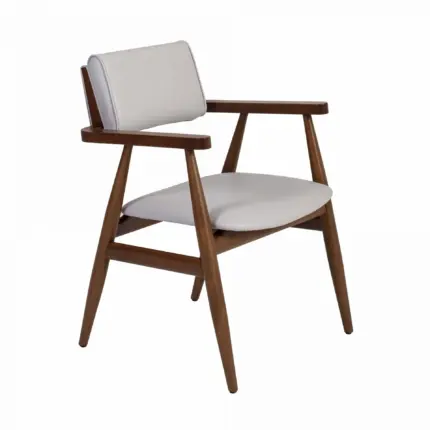 OTTO 2 Scaled - stoelen en tafels voor horeca