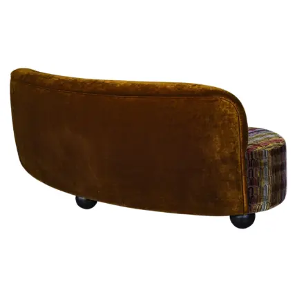 BELUR 3 - tafels stoelen horeca