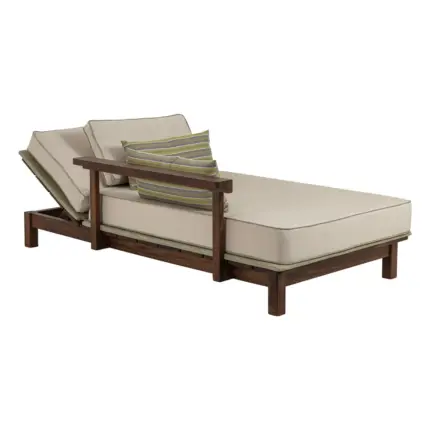 NIRU 3 - stoelen en tafels voor horeca